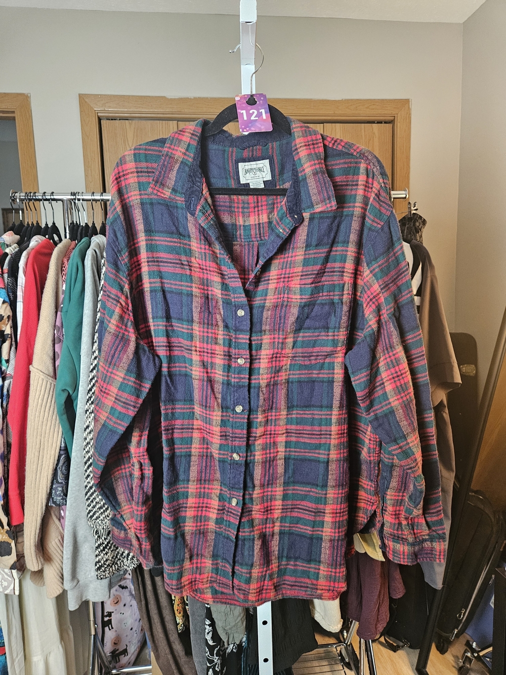 American Eagle Outfitters Red & Navy Plaid Button-Down Shirt
